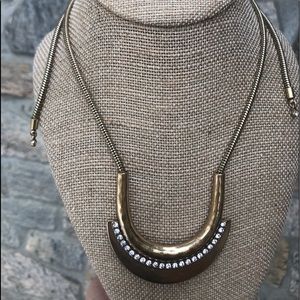 Chloe + Isabel Capri convertible necklace